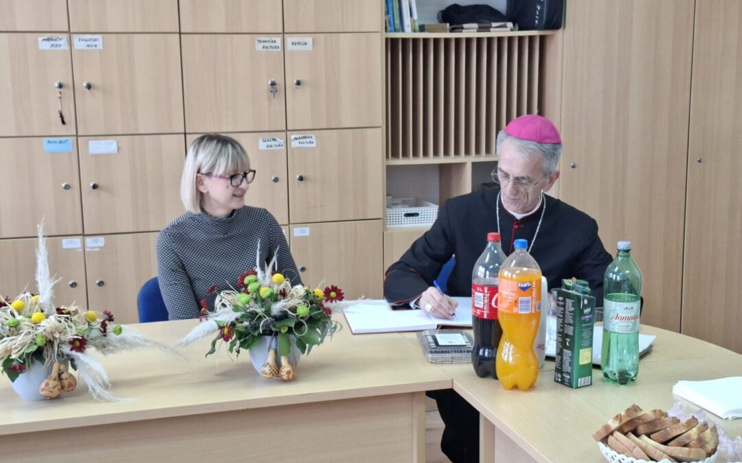 Kanonska vizitacija u našoj školi